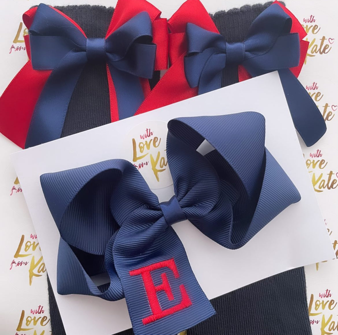 Red & navy long tail bow socks & embroidered bow set