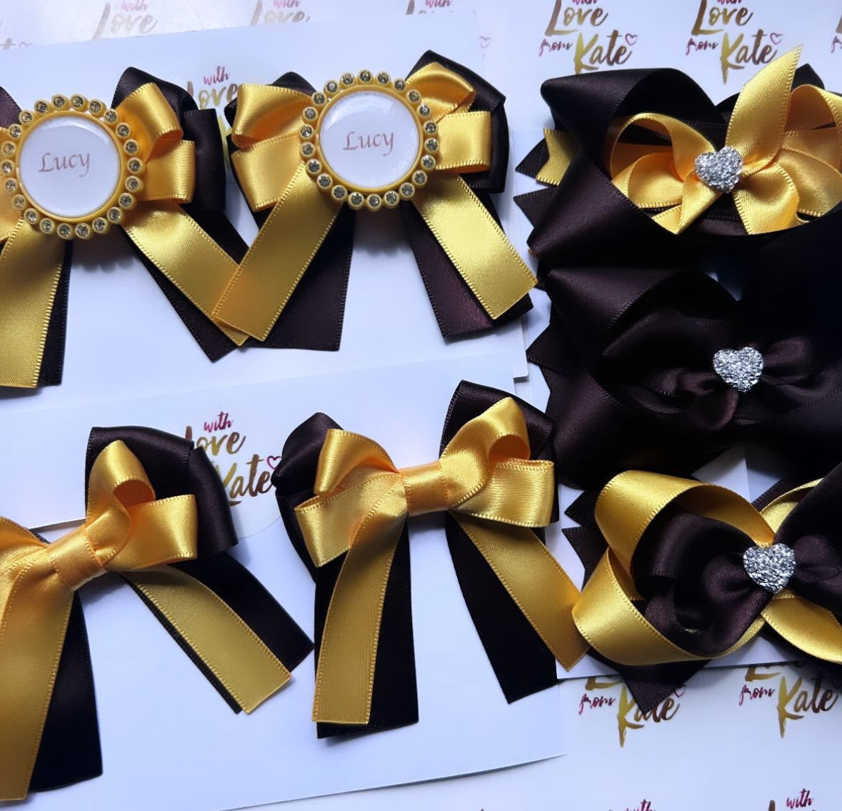 Brown & yellow short tail & stacked bow bundle