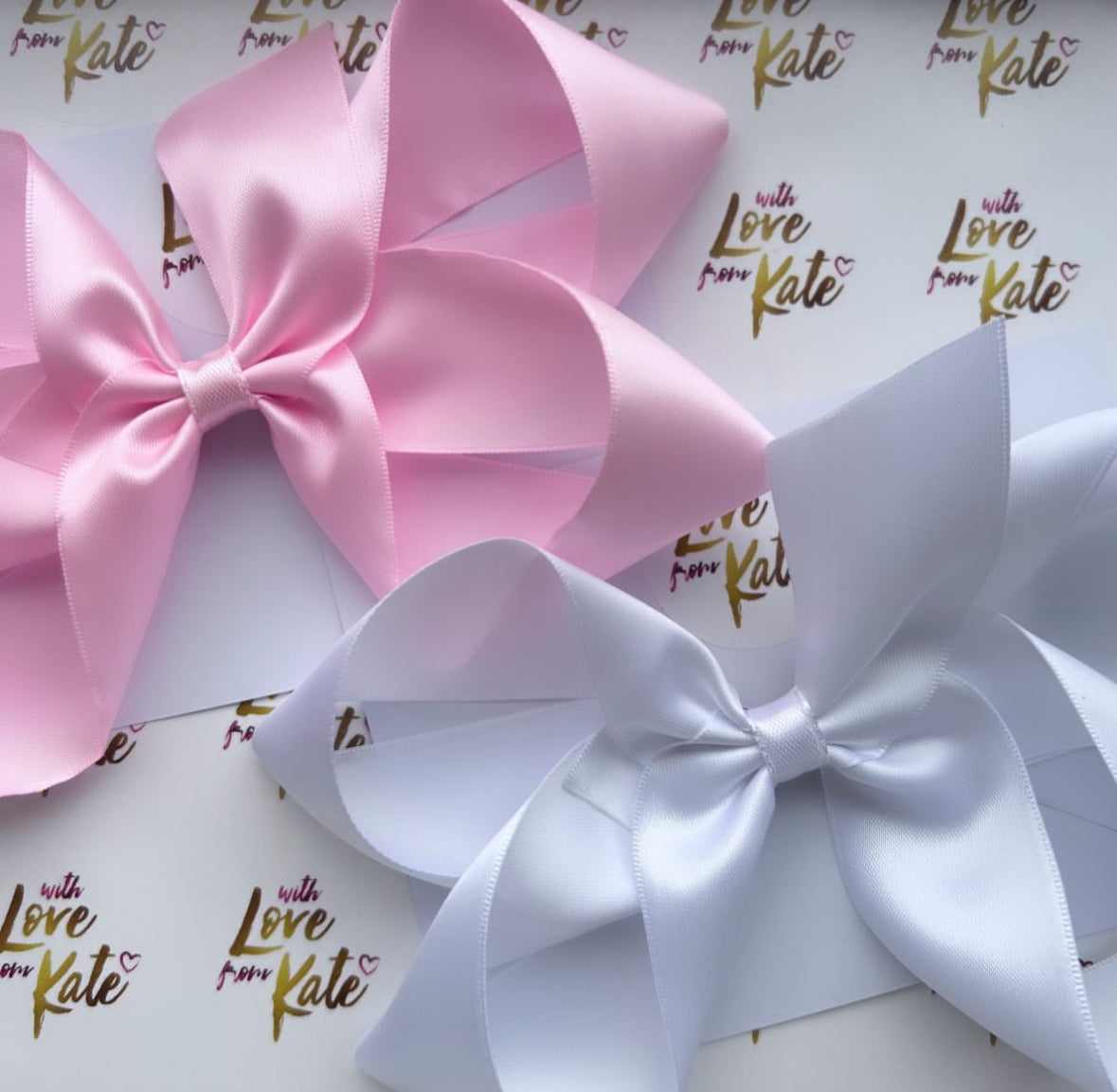 Baby pink & white XL satin boutique bow set